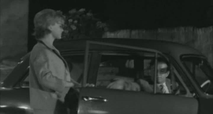 Кадр из фильма Совершенно секретно / For Eyes Only (1963)