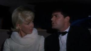 Кадры из фильма Доведенный до ручки / The Thrill of It All (1963)