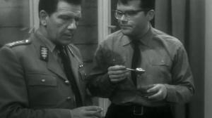 Кадры из фильма Девушка из банка / Zbrodniarz i panna (1963)