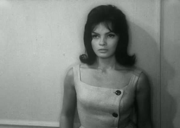 Кадр из фильма Девушка из банка / Zbrodniarz i panna (1963)