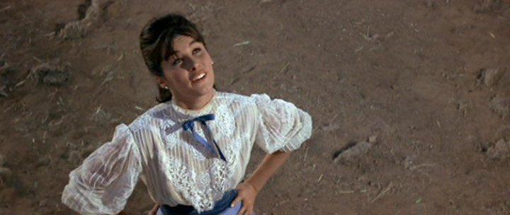 Кадр из фильма МакЛинток! / McLintock! (1963)