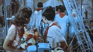 Кадры из фильма Волшебный халат / Sehirli xalat (1964)