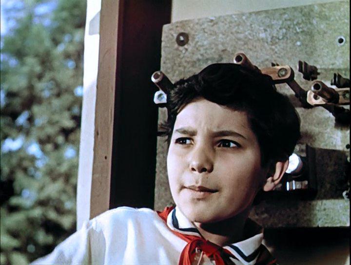 Кадр из фильма Волшебный халат / Sehirli xalat (1964)