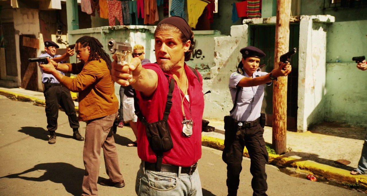 Кадр из фильма Восхождение Сокола / Falcon Rising (2014)