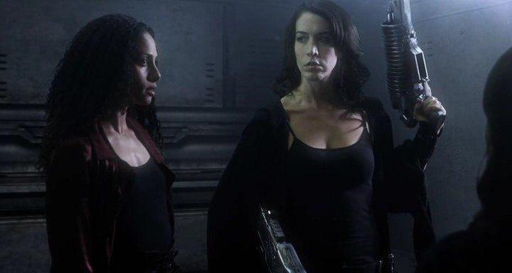 Кадр из фильма Звездный крейсер: Восстание / Starship: Rising (2014)