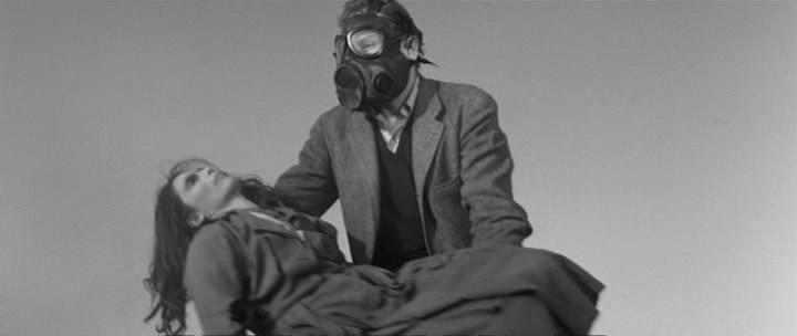 Кадр из фильма Последний человек на Земле / The Last Man on Earth (1964)
