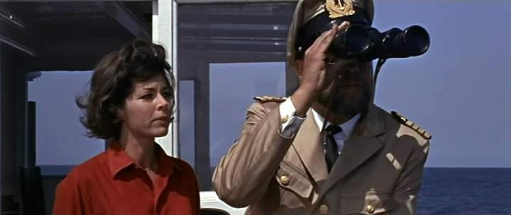 Кадр из фильма Берег скелетов / Skeleton Coast (1964)