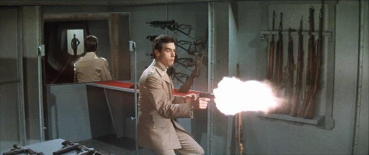 Кадр из фильма Банк в Бангкоке / Banco à Bangkok pour OSS 117 (1964)