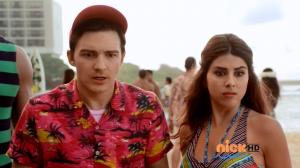 Кадры из фильма Очень странный рай / A Fairly Odd Summer (2014)