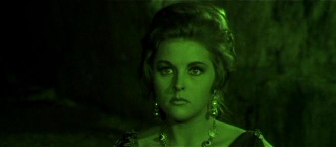 Кадр из фильма Геракл и царица Самар / Maciste e la regina di Samar (1964)