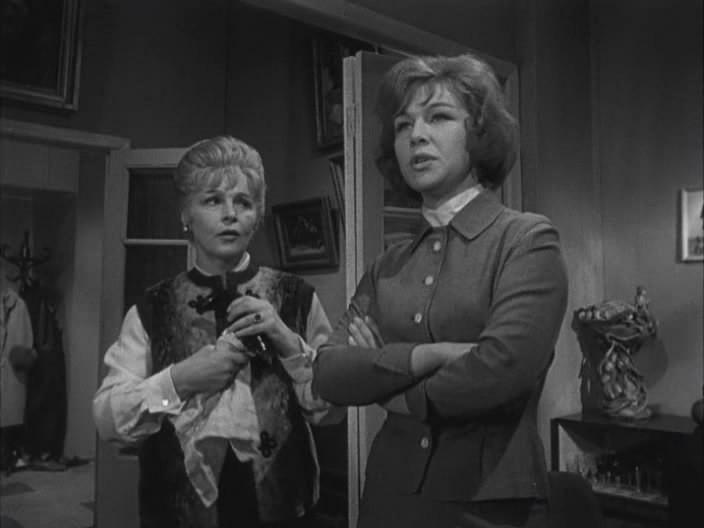Кадр из фильма Легкая жизнь (1964)
