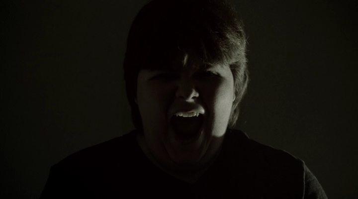 Кадр из фильма Пригородная готика / Suburban Gothic (2014)