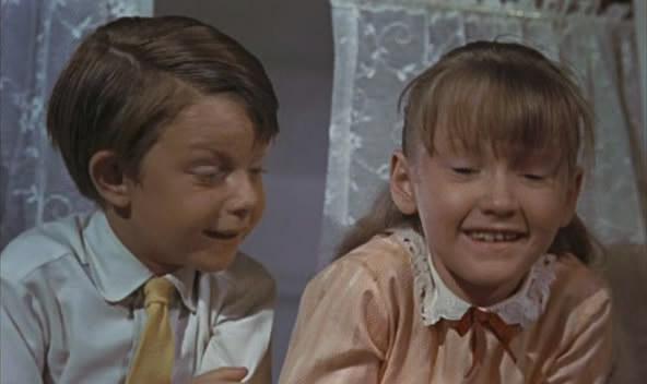 Кадр из фильма Мэри Поппинс / Mary Poppins (1964)