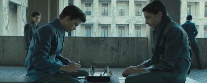 Кадр из фильма Производитель игр / The Games Maker (2014)