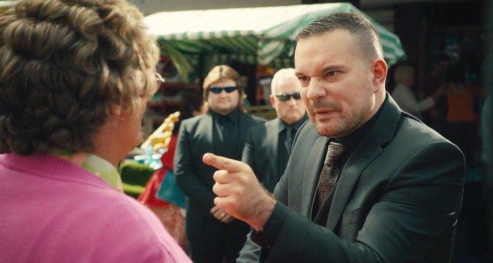 Кадр из фильма Мальчики миссис Браун / Mrs. Brown's Boys D'Movie (2014)