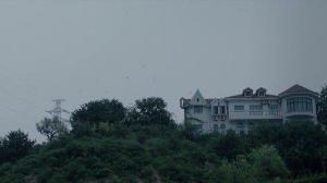 Кадры из фильма Она расчёсывается в полночь / Ye Ban Shu Tou (2014)