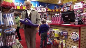 Кадры из фильма Несносная бабуля / Jackass Presents: Bad Grandpa .5 (2014)
