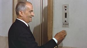 Кадры из фильма Разиня / Corniaud, le (1965)