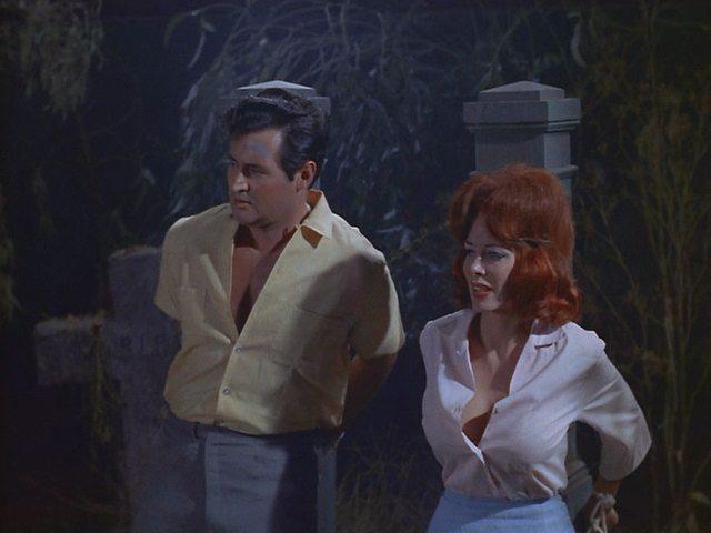 Кадр из фильма Оргия мертвецов / Orgy of the Dead (1965)