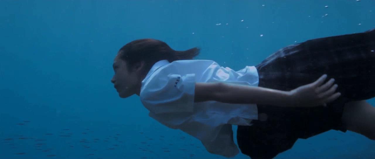 Кадр из фильма Тихая вода / Futatsume no mado (2014)