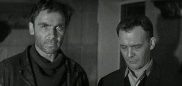 Кадр из фильма Человек без паспорта (1965)