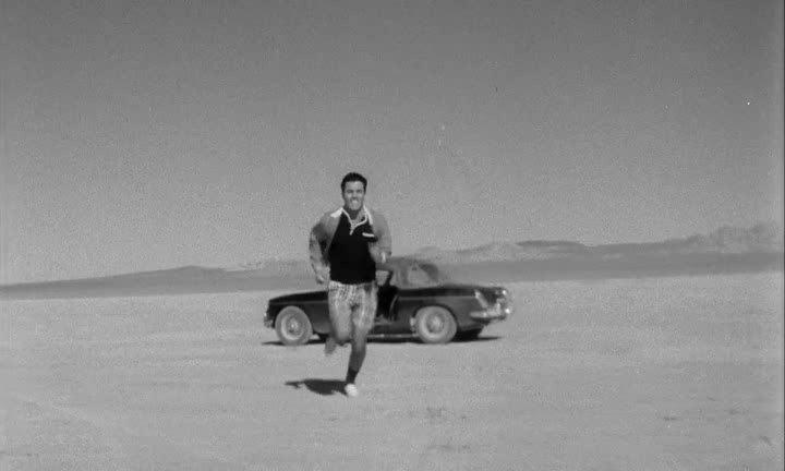 Кадр из фильма Быстрее, кошечка! Убей, убей! / Faster, Pussycat! Kill! Kill! (1965)