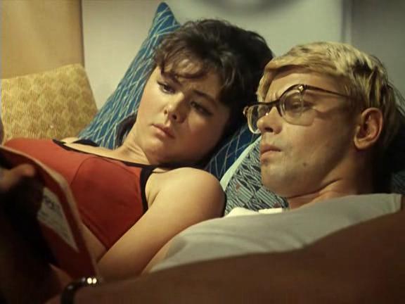 Кадр из фильма Операция “Ы” и другие приключения Шурика (1965)