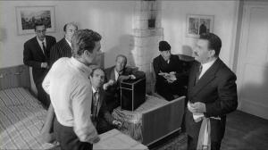 Кадры из фильма Товарищ Дон Камилло / Il Compagno Don Camillo (1965)