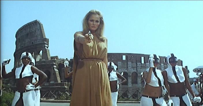 Кадр из фильма Десятая жертва / La decima vittima (1965)