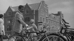 Кадры из фильма Тонкая нить / The Slender Thread (1965)