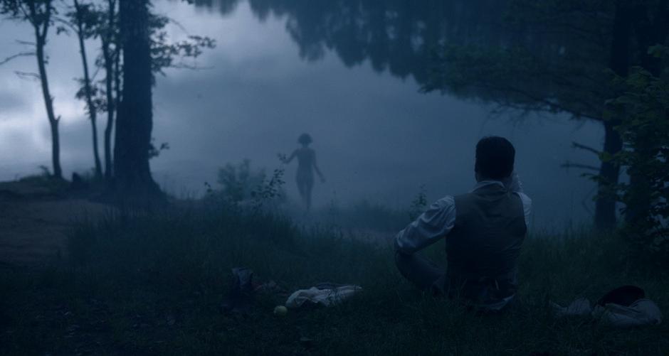 Кадр из фильма Зеркала (2014)