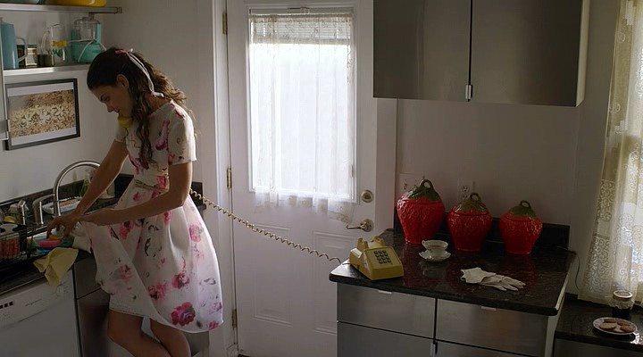 Кадр из фильма Мисс Медоуз / Miss Meadows (2014)
