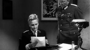 Кадры из фильма «Циклон» начнётся ночью (1966)