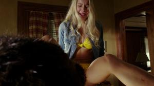 Кадры из фильма Бобры-зомби / Zombeavers (2014)