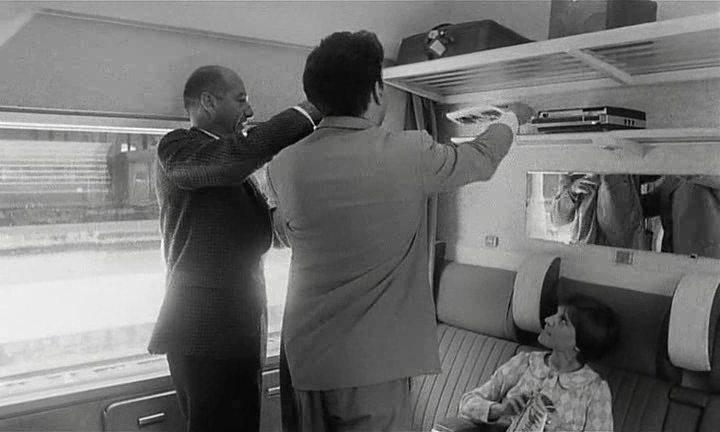 Кадр из фильма Трансъевропейский экспресс / Trans-Europ-Express (1966)