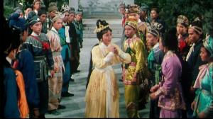 Кадры из фильма Нефритовый лук / Yun hai yu gong yuan (1966)