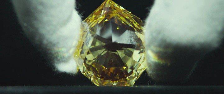 Кадр из фильма Последний бриллиант / Le dernier diamant (2014)