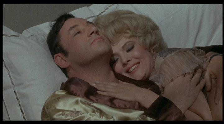 Кадр из фильма Султаны / Les Sultans (1966)