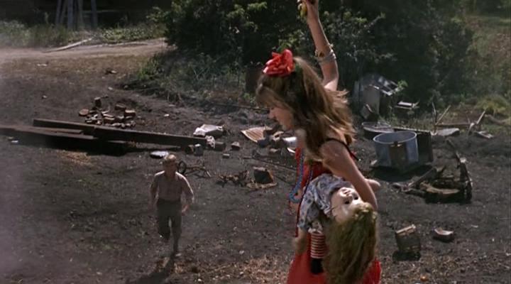 Кадр из фильма На слом! / This Property Is Condemned (1966)