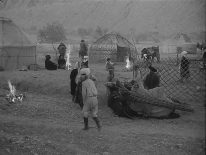 Кадр из фильма Первый учитель (1966)