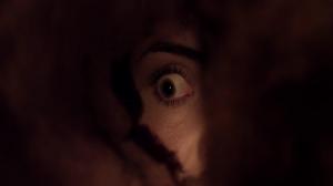 Кадры из фильма Привязанные к дому / Housebound (2014)
