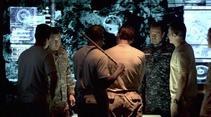 Кадр из фильма Команда восемь: В тылу врага / Seal Team Eight: Behind Enemy Lines (2014)