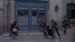 Кадры из фильма Червовый король / Le roi de coeur (1966)