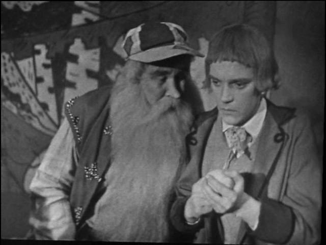 Кадр из фильма Захудалое королевство (1967)