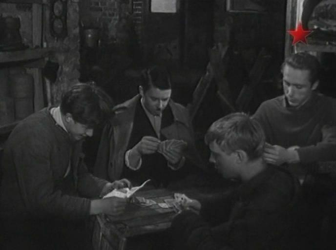 Кадр из фильма Война под крышами (1967)