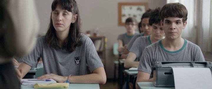 Кадр из фильма Дорога, которую он выбирает / Hoje Eu Quero Voltar Sozinho (2014)