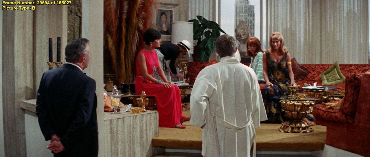 Кадр из фильма Двойник Флинта / In Like Flint (1967)