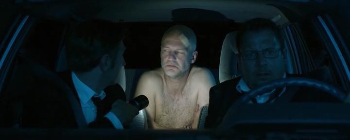 Кадр из фильма Встреча выпускников 2: Похороны / Klassefesten 2: Begravelsen (2014)