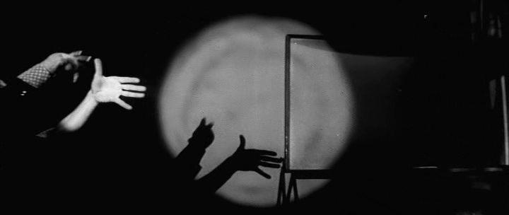 Кадр из фильма Фокусник (1967)