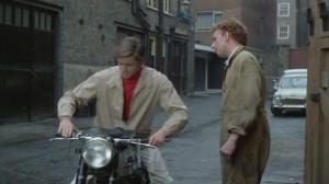 Кадры из фильма Волшебники / The Sorcerers (1967)